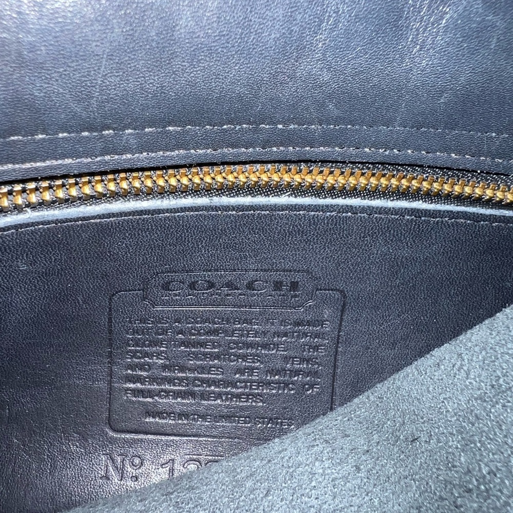 Vintage 1980’s coach court bag. Made in USA. Navy blue. - Picture 17 of 17